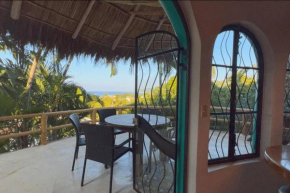 Sayulita Mexican Retreat - 3BR - Ocean & Mountain Views, Great Location, WifI